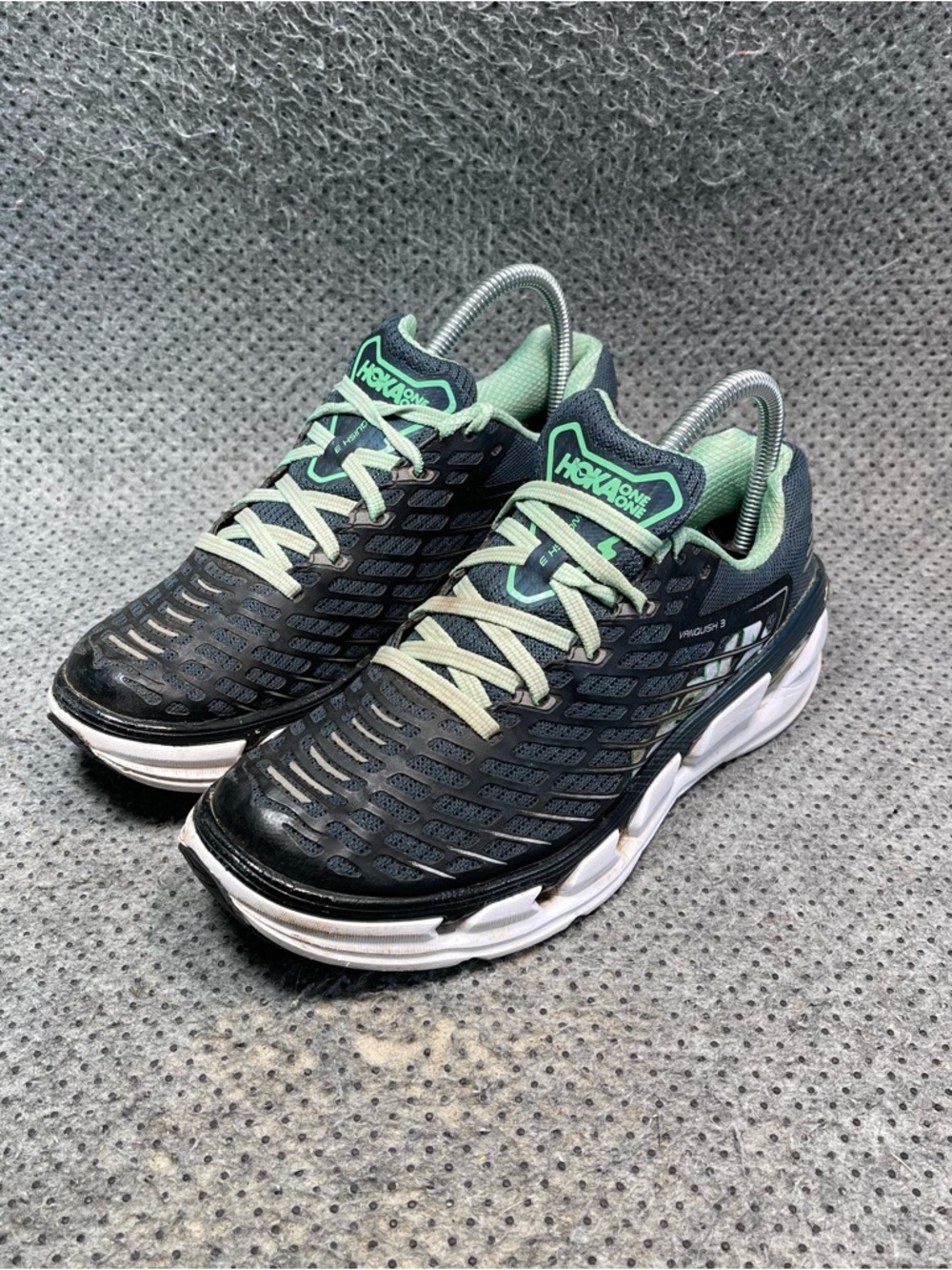 Hoka One One Vanquish 3 Running Shoes Size 7.5 Women’s - Picture 2 of 12